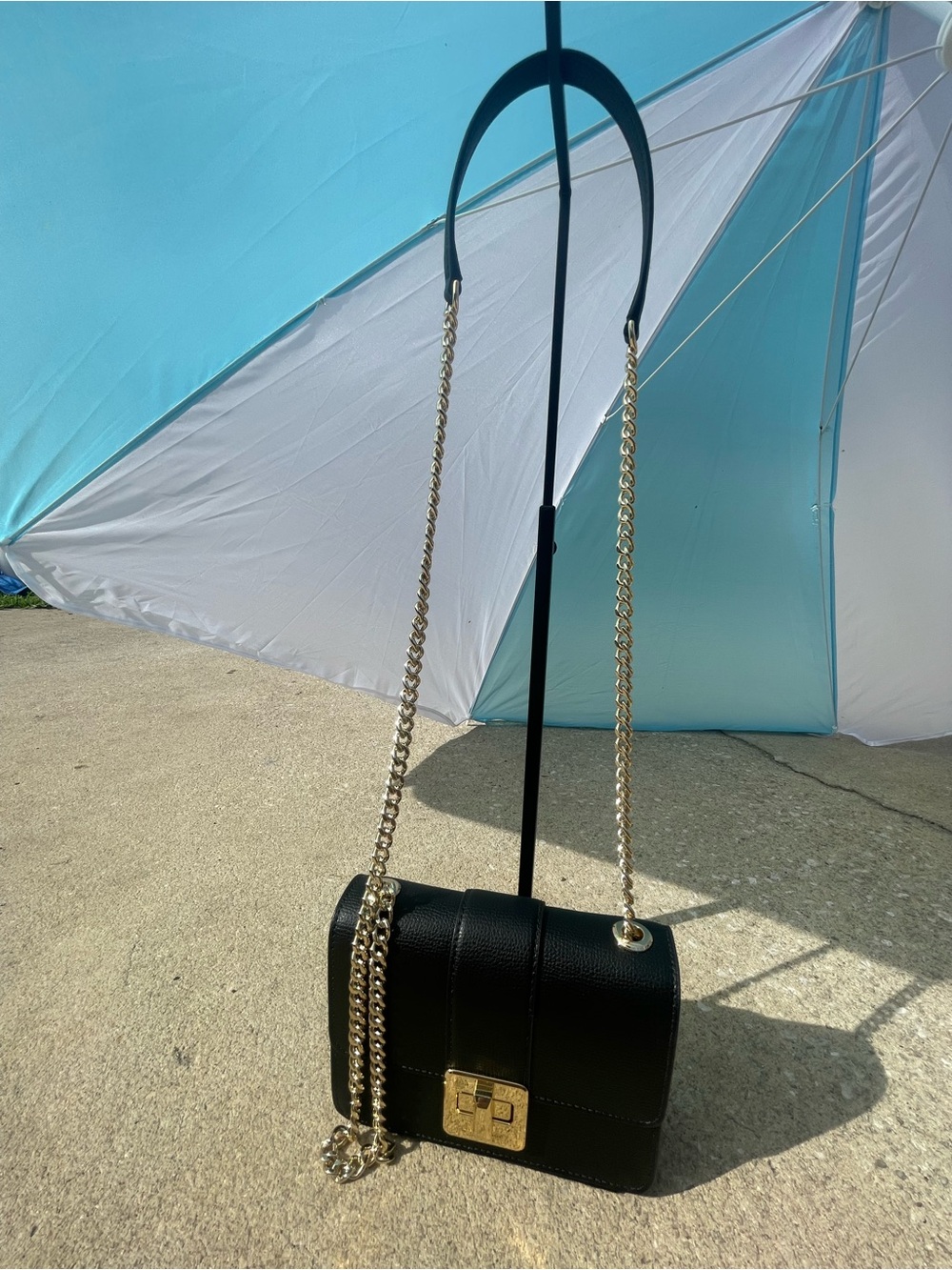 Kate Spade Mini Flap Crossbody – NWT – Gold Chain Strap 🖤